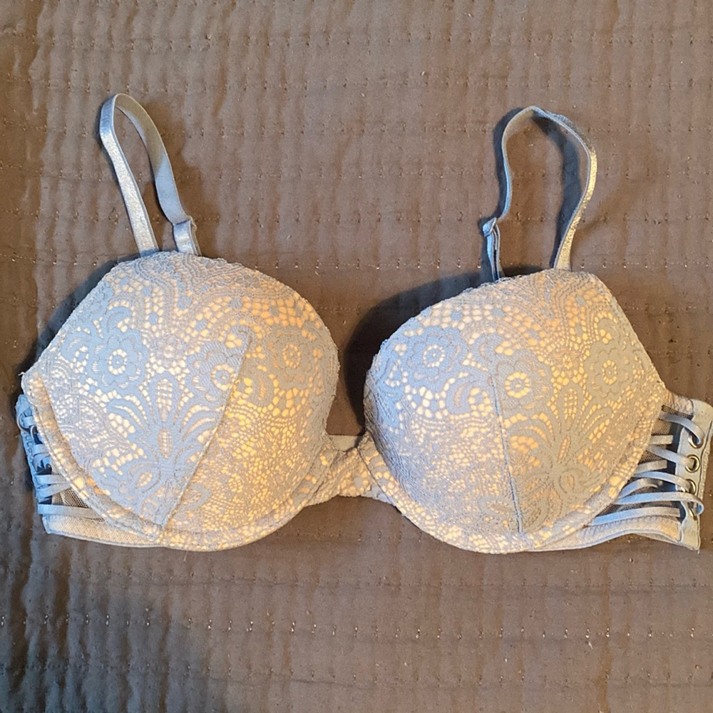 Very sexy push up bra